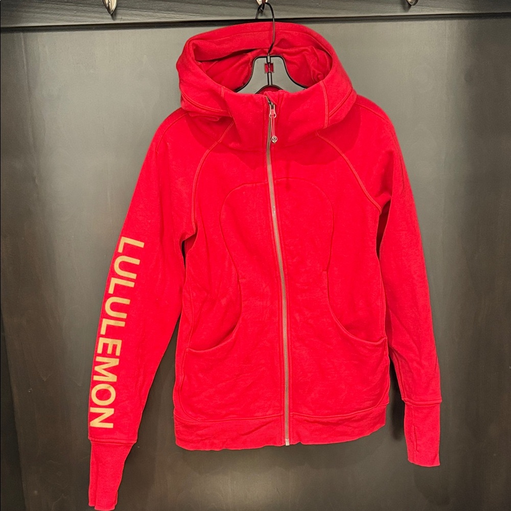 Lululemon great condition heavy weight hoodie